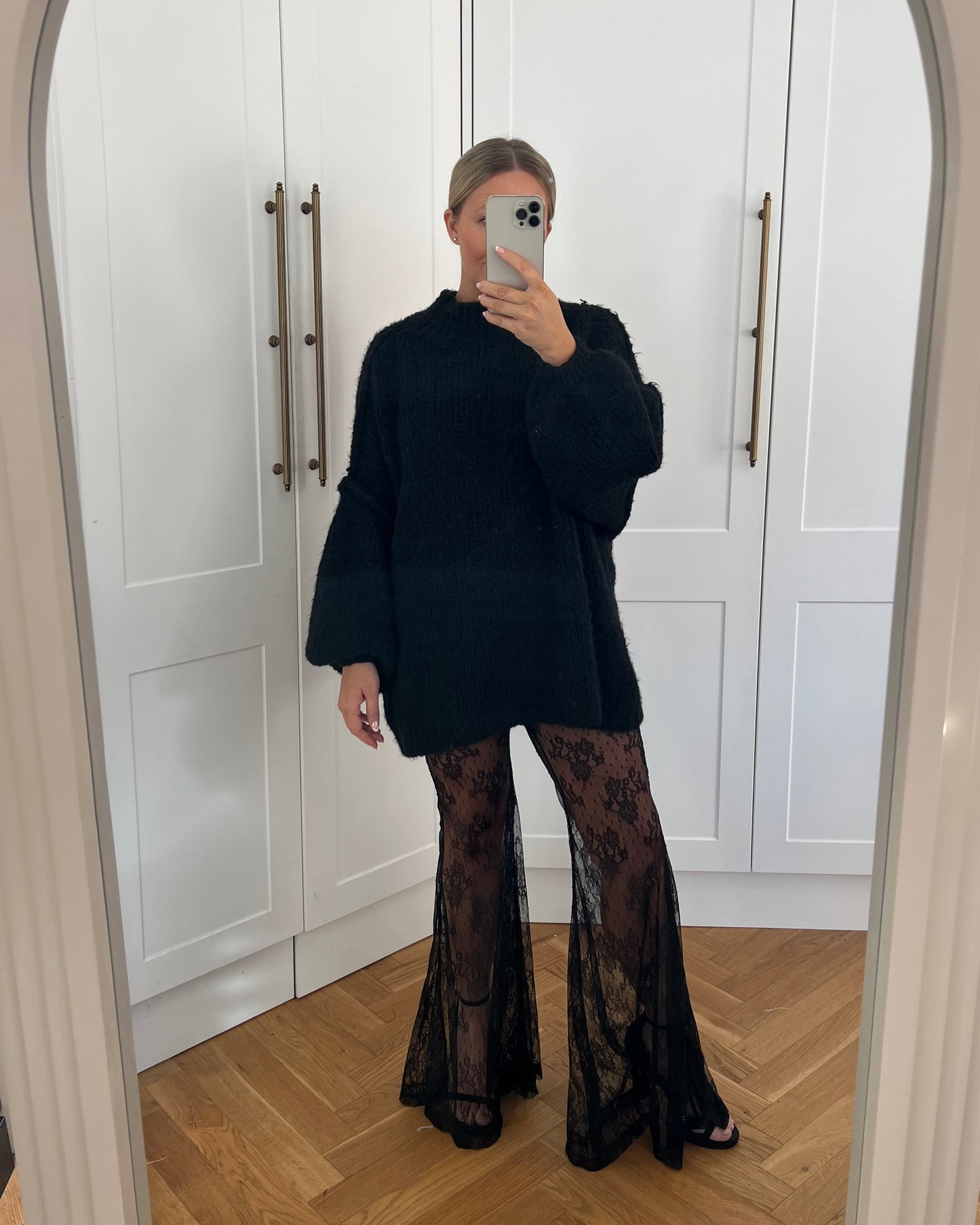 ABBA LACE FLARED TROUSERS