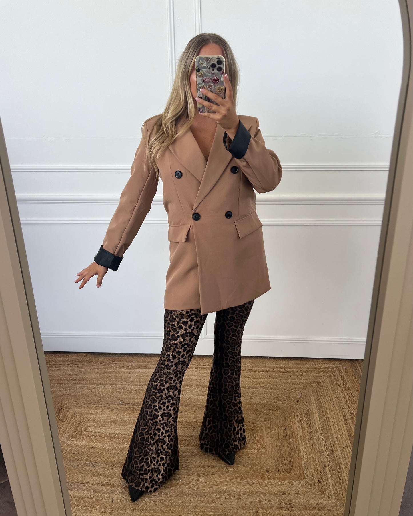 LEOPARD BELL BOTTOM STRETCHY LEGGING