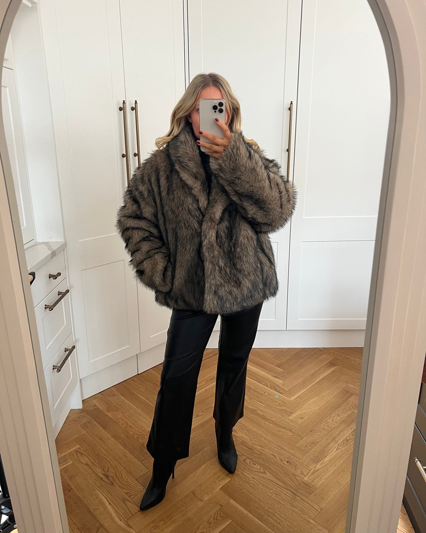 MIXED BROWN FAUX FUR CROPPED JACKET