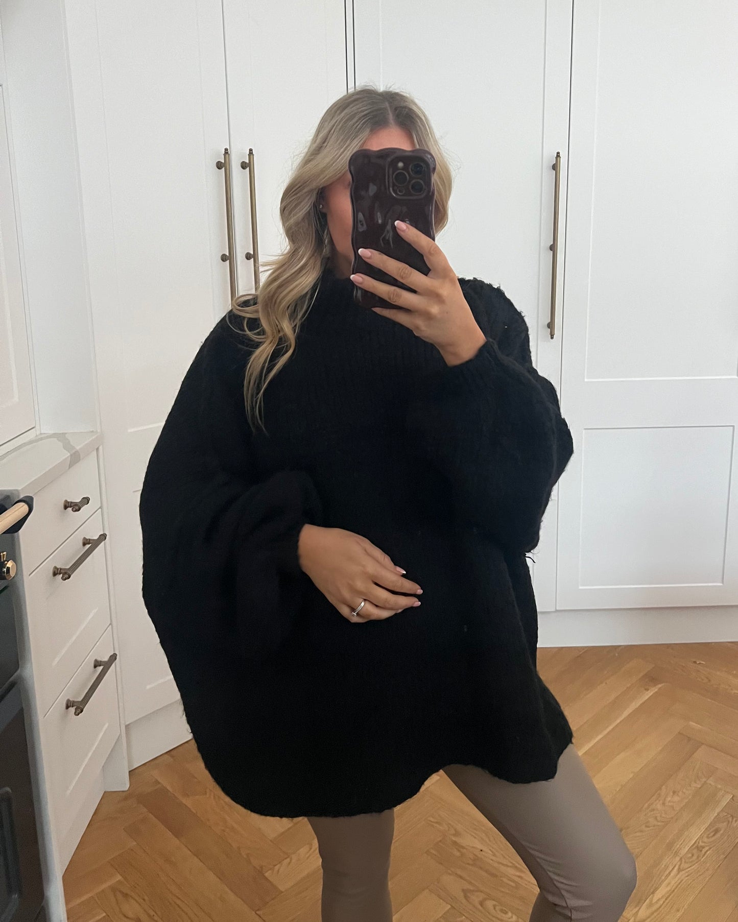 OVERSIZED WOOL JUMPERS