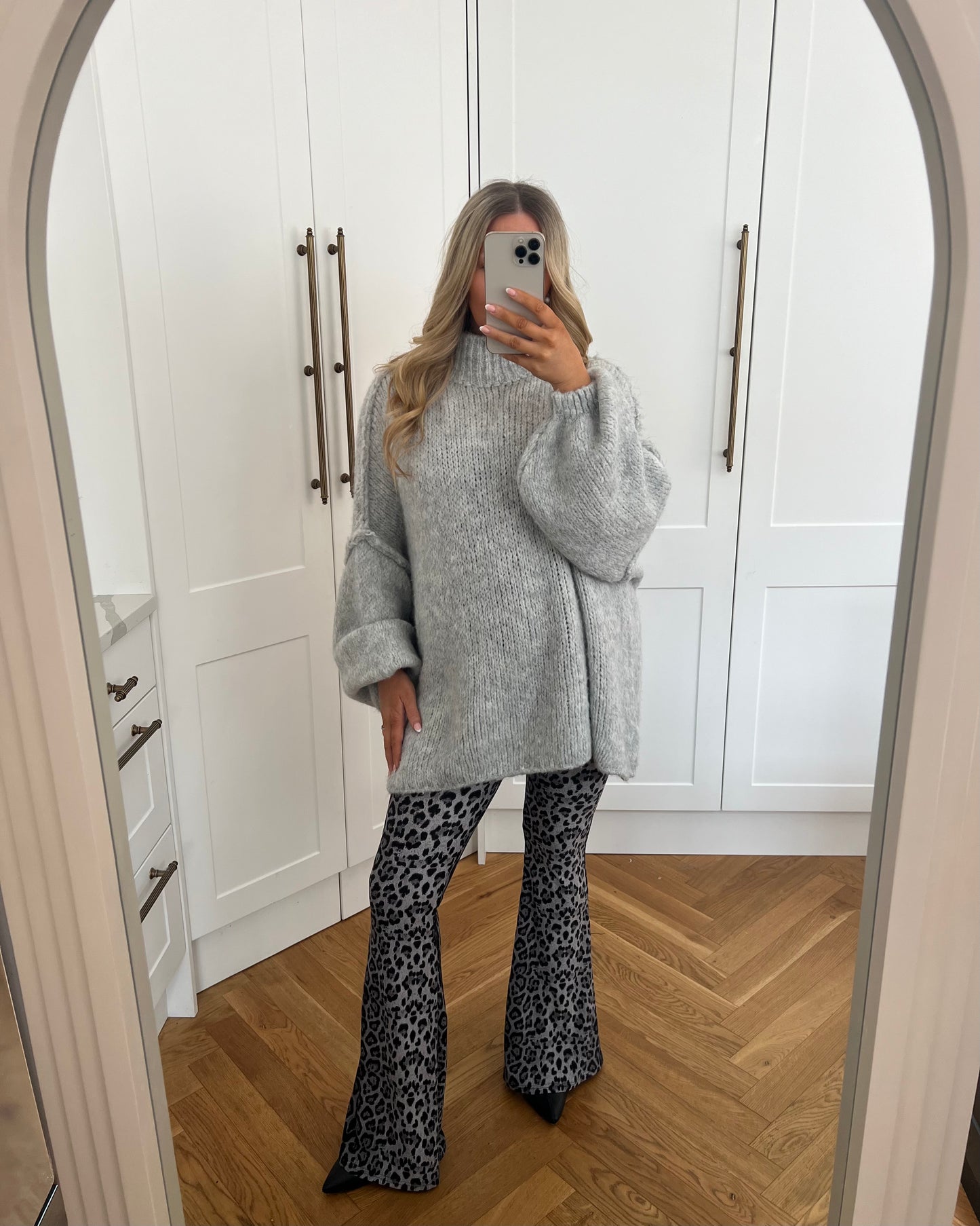 LEOPARD BELL BOTTOM STRETCHY LEGGING