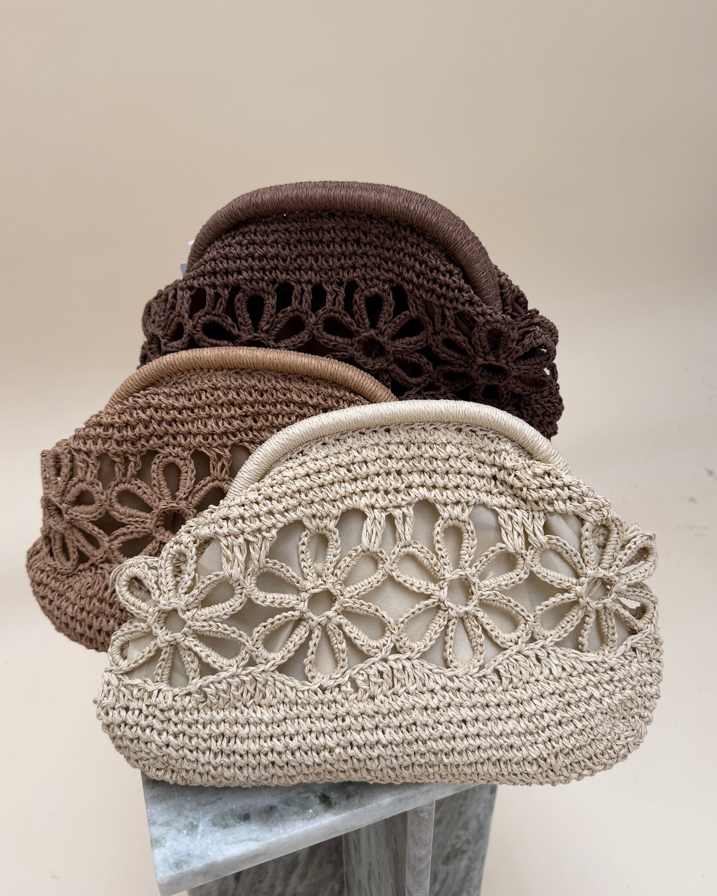 FLOWER CLUTCH BAG