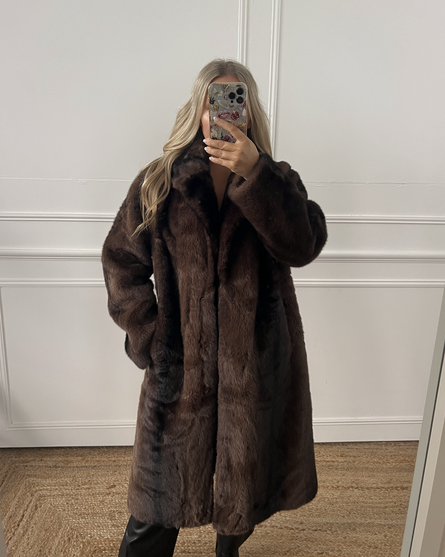 PLUSH FAUX FUR MIDI COAT