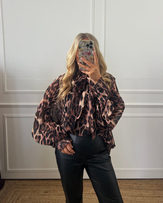 LEOPARD PRINT PUSSYBOW BLOUSE