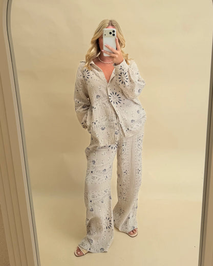BANDANA PRINT TROUSERS
