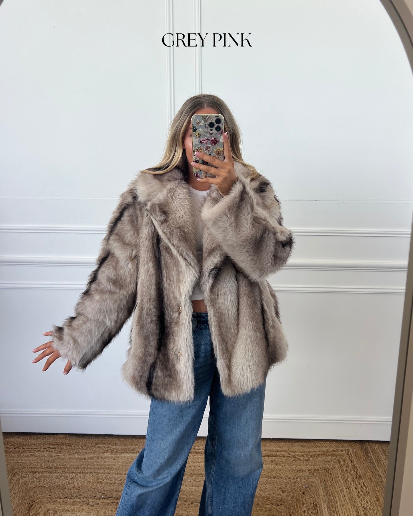 VINTAGE STYLE FAUX FUR