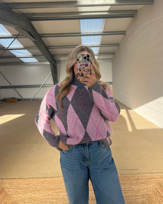 ARGYLE KNIT JUMPER