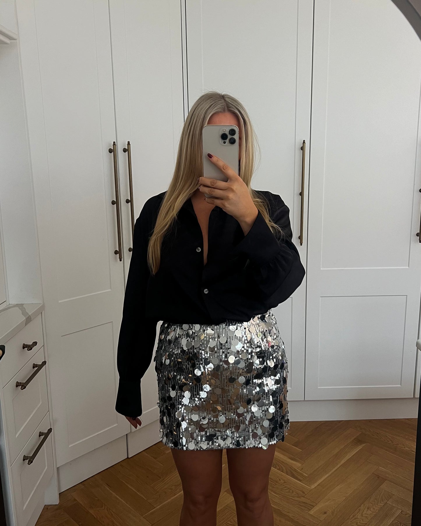 SEQUIN MINI SKIRT - SILVER