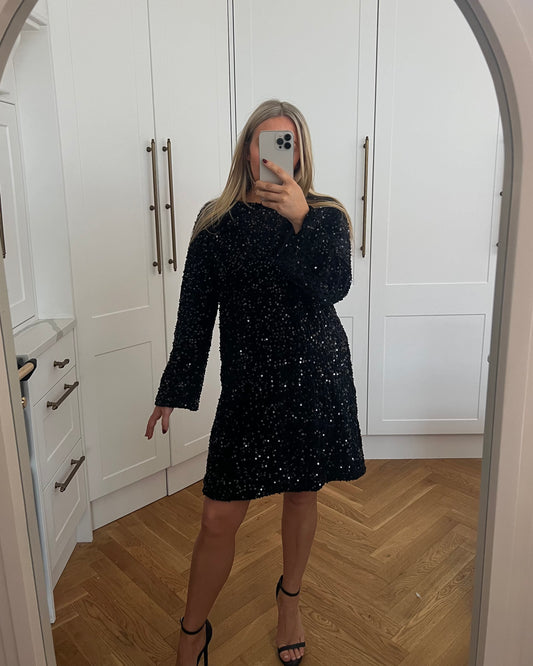 SEQUIN VELVET BOW BACK DRESS - BLACK