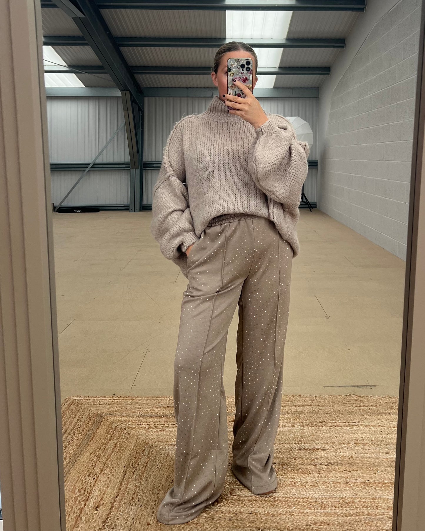 PIN TUCK STUD TROUSERS