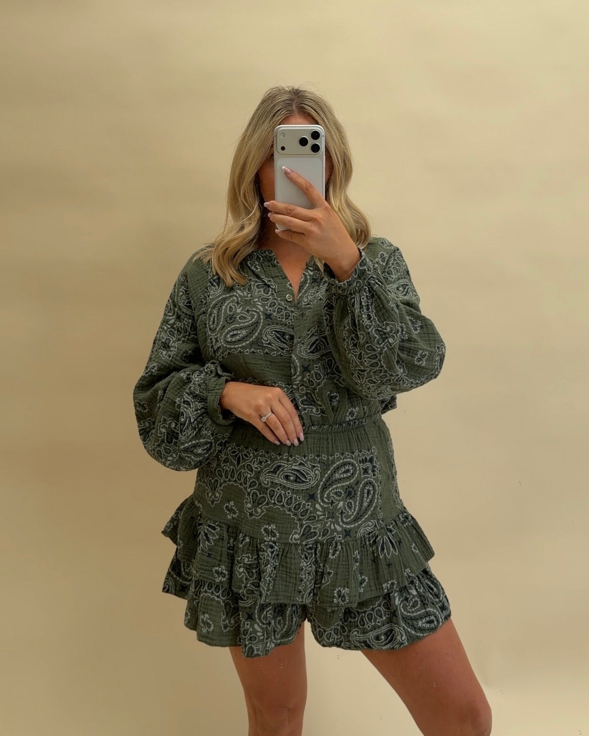 BANDANA SHORT CO-ORD
