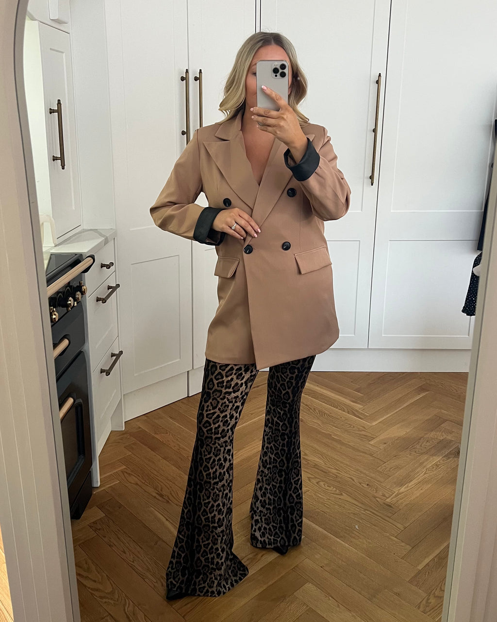 LEOPARD BELL BOTTOM STRETCHY LEGGING