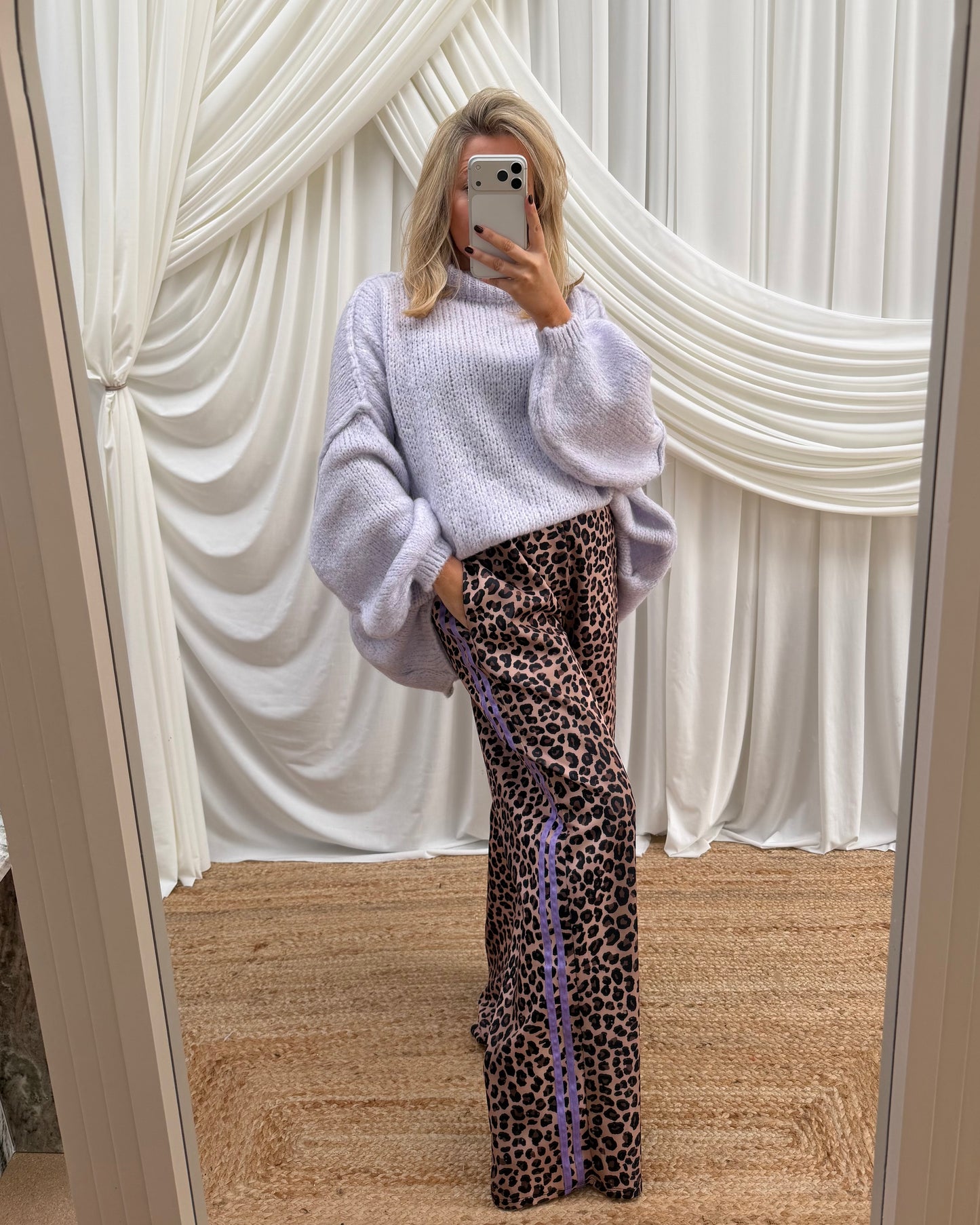 LEOPARD SIDE STRIPE TRACK PANT