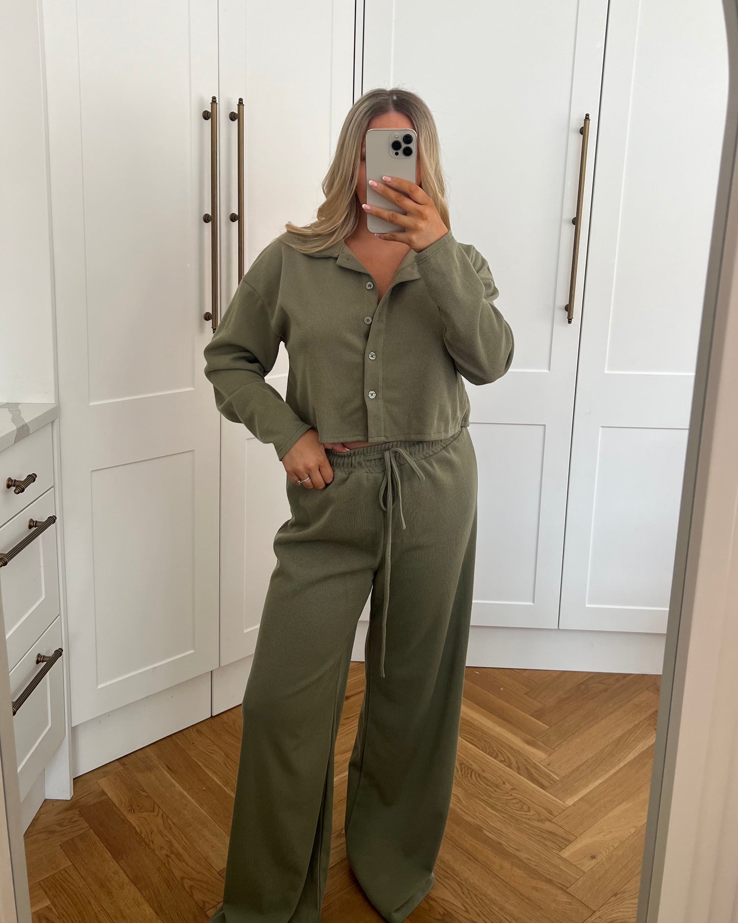 JERSEY CROPPED SHIRT AND WIDE LEG TROUSER SET
