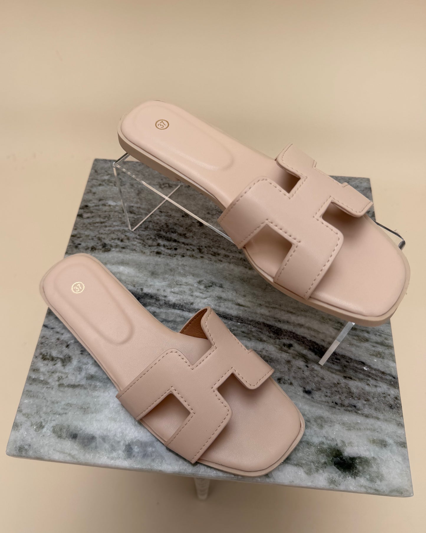 Chic H-Cut Flat Sandals