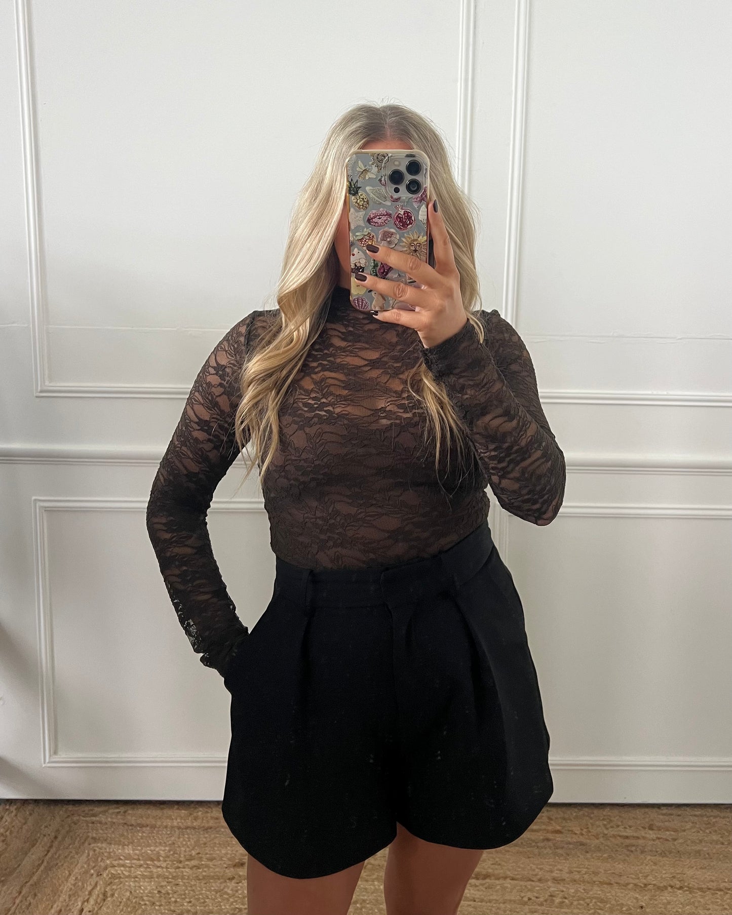 LACE SHEER LONG SLEEVE BODYSUIT
