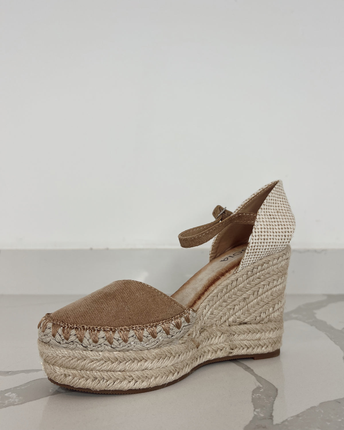 ESPADRILLE WEDGES